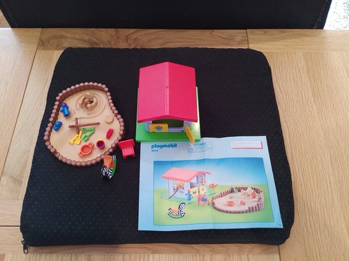 9814 playmobil small playhouse - 9814,