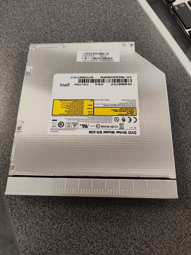 Toshiba satellite p850 dvd - toshiba, cd