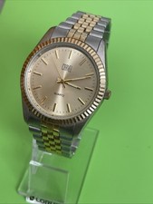 Men’s Carvel Quartz Watch 2 Tone Bracelet Fluted Bezel New Battery Installed