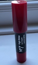 No 7 High Shine Crayon Lip