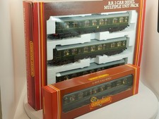 Hornby R687 + R688 Class 110 4