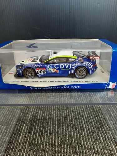 Spark aston martin dbr9 team - aston,