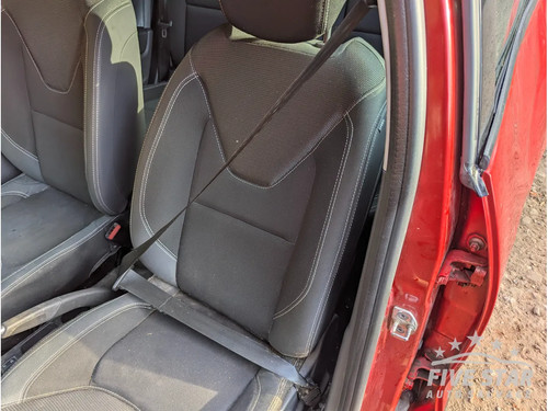 Renault clio front seat - renault, belt
