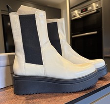 VAGABOND  CREAM  LEATHER