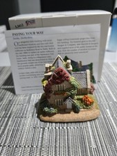 Lilliput Lane Paying Your Way