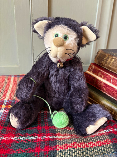 Mohair artist cat teddy - teddy, 9”