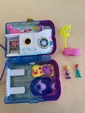 Polly Pocket Ice Cream Boat Set including two figures in good condition