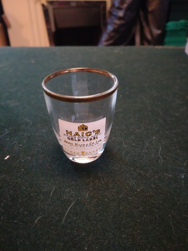 Haig gold label shot glass - label,