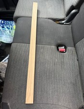 Front rail/divider/partition