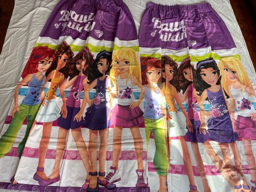 Lego friends lined blackout - friends,