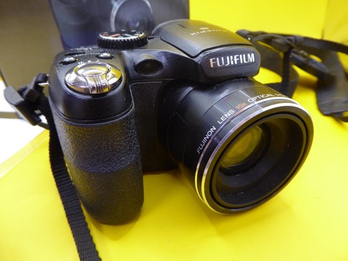 Fujifilm finepix s1730 - finepix, 12.2