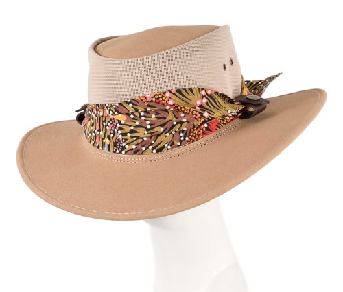 Ladies beige jacaru leather - beige,