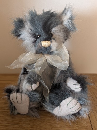 Cuddle time exclusive charlie - exclusive,