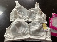 2 White Front Fastening