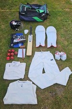 Junior Cricket Bundle G&M Bat & Shoes Size 8  Kookaburra Clothing  Slaz Helmet 