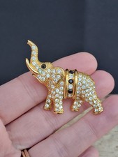 Vintage Signed Carven Elephant Brooch. 