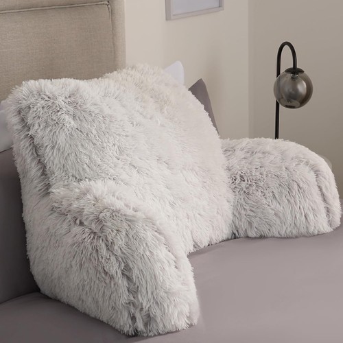 Fluffy cuddle cushion - fluffy,