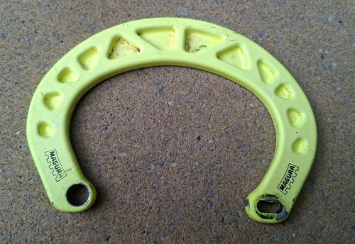 Retro magura horseshoe - magura,