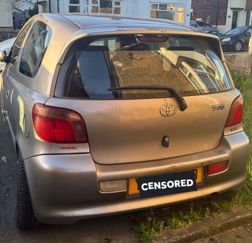 Genuine toyota yaris - yaris, t
