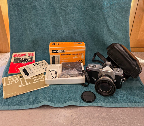 Nikkormat ftn silver 35mm slr - silver,
