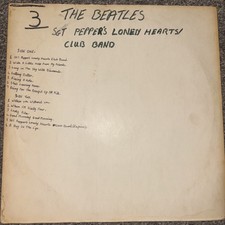 The Beatles Sgt Pepper LP