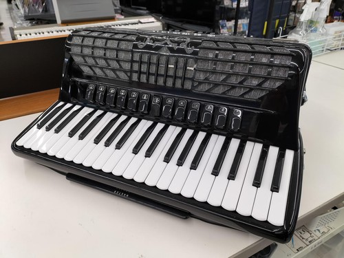 Bugari 260chc 120 bass - 120-bass, piano