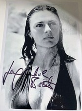 Jacqueline Bisset hand signed
