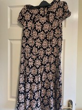 Samya Women's Black and Beige