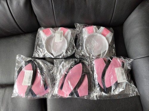 Assorted rabbit ears - x,