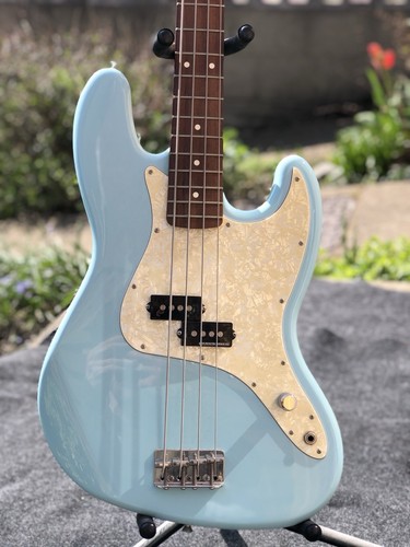Fender mark hoppus - fender,