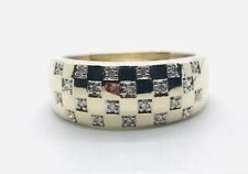 9ct GOLD DIAMOND RING 375 GENTS LADIES UNUSUAL BAND GOOD WEIGHT  BRAND NEW P