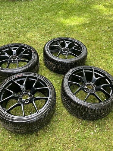 Mercedes alloy - 4, x