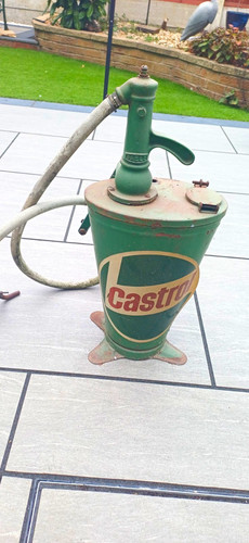 Castrol vintage green metal - castrol,