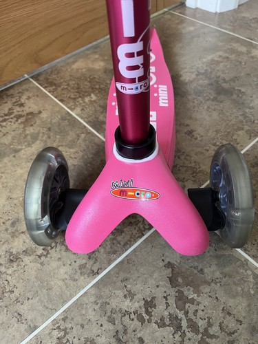 Mini micro deluxe led scooter - deluxe,