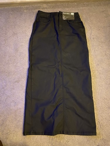 Bnwt black coated maxi - f&f,