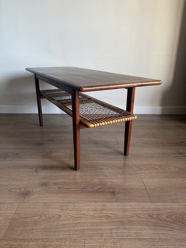Teak danish coffee table - teak,