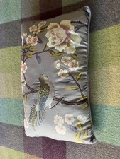 M&S decorative Cushion lilac in good condition