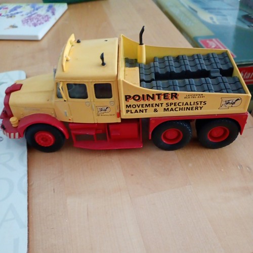 Unboxed scale corgi - unboxed,