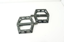 DMR Vault BRENDOG  Flat MTB Pedals nice