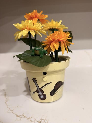 Vintage gemmy dancing flowers - vintage,