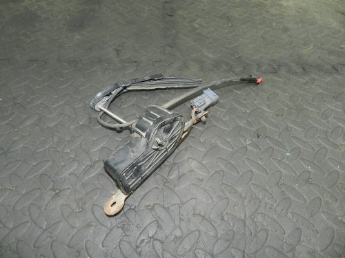 177 2000 saab - 177.,