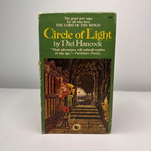 Circle light boxed - of, niel