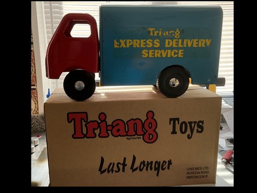 Vintage triang truck lorry - triang,