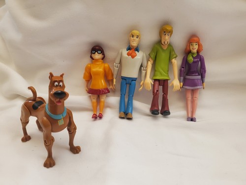 Scooby doo figures - scooby,
