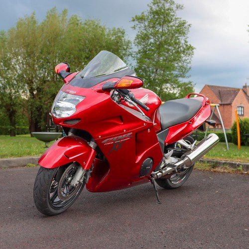 Honda blackbird cbr1100xx - blackbird,