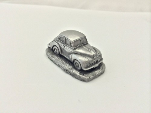 Morris minor door saloon - 2,