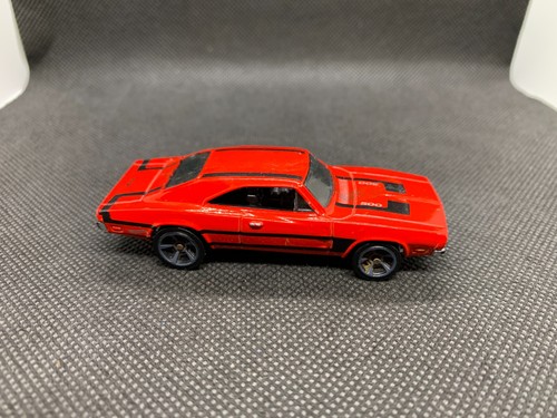 Hot wheels 69 - hot, ‘69