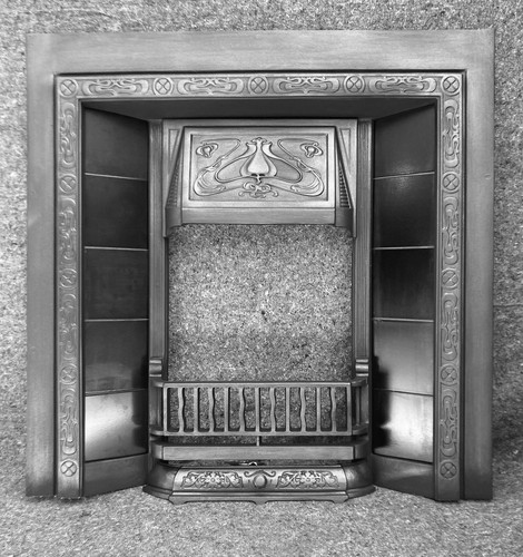 Cast iron fireplace - /, fire