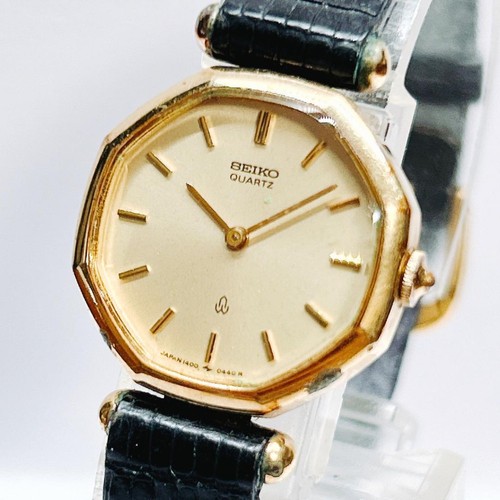 Old seiko quartz ladies watch - old,