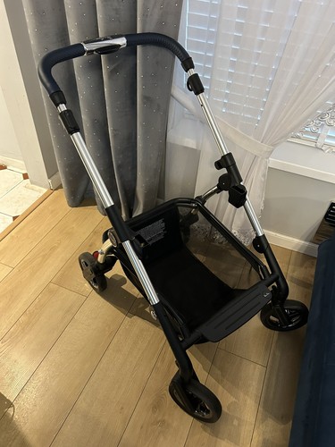 Silver cross wayfarer chassis - silver,